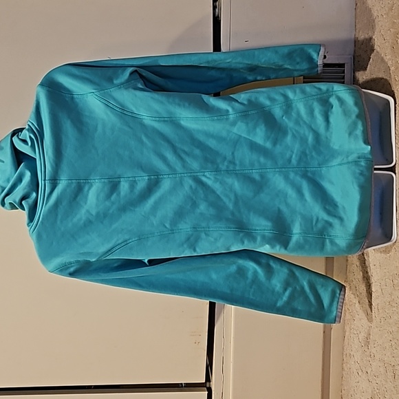 CHAMPION Blue Long Sleeve  Pullover.    Size S - Picture 5 of 7
